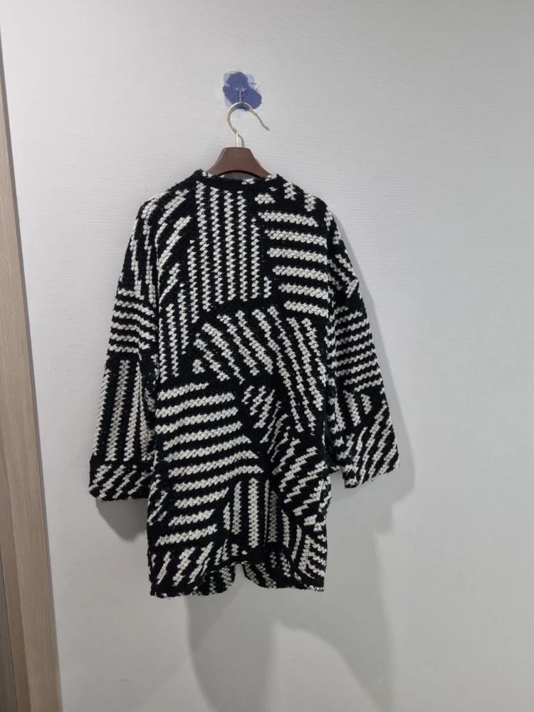GERARD DAREL] 기하학 패턴 노칼라 니트 자켓 가디건 (블랙계열 / M) 이미지