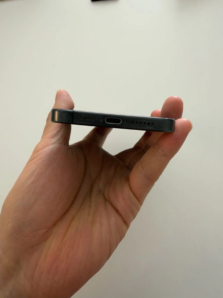 아이폰 15프로맥스 256GB 블랙 자급제 팝니다 이미지