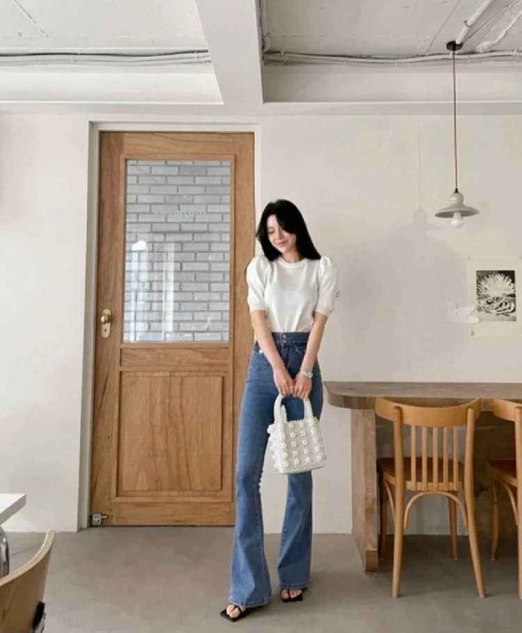 블랙 골지 퍼프반팔티셔츠 이미지