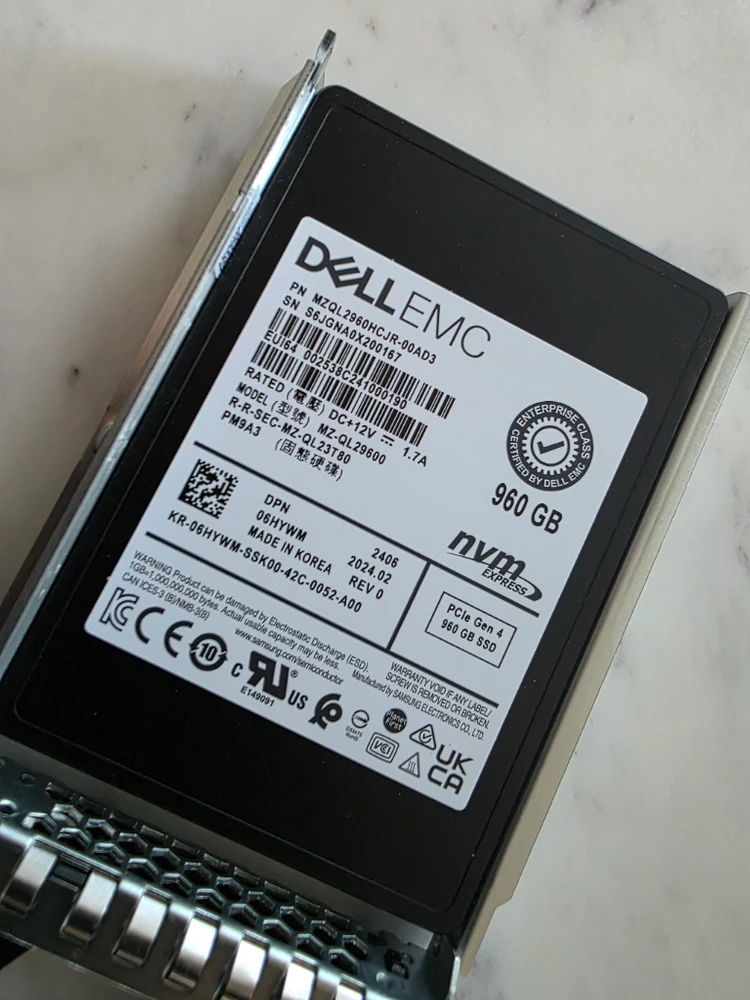 Dell 6hywm 960gb u.2 nvme ssd (MZ-QL29600삼성) 24개 새상품급 이미지