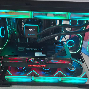 고성능 게이밍 컴퓨터 9800x3d 본체 팔아요 이미지