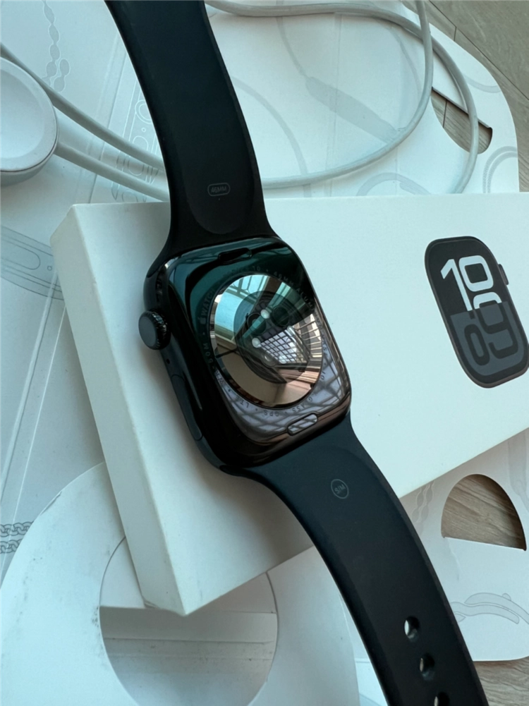 애플워치 시리즈 10 46mm 블랙 판매(셀룰러) 이미지