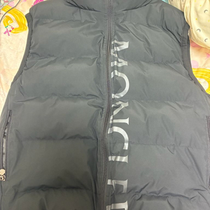 몽클레어 조끼 패딩 판매 이미지