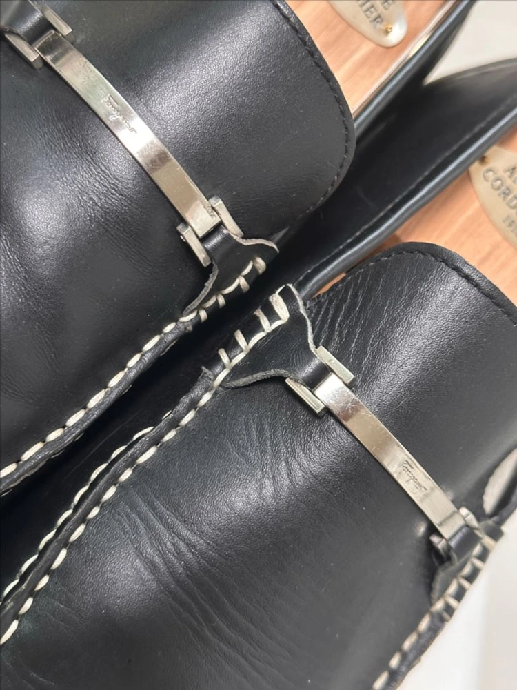 Salvatore Ferragamo 피라가모 Vintage 말굽 버클 로퍼 이미지
