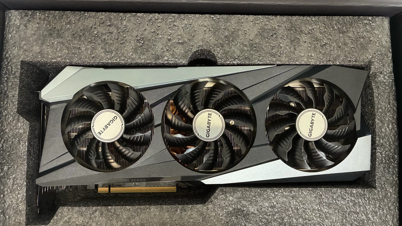 RTX 3070ti 그래픽 카드 이미지