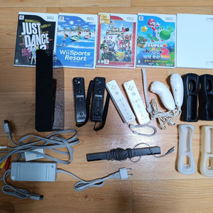 닌텐도위 wii 4인세트 (슈퍼마리오, 대난투, 스포츠리조트 포함) 이미지
