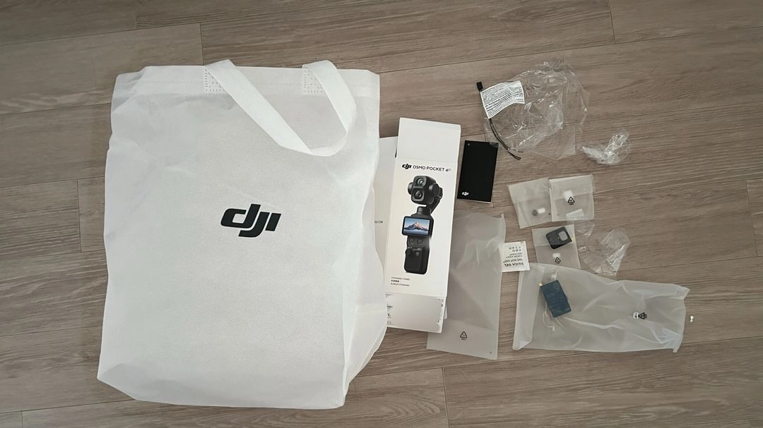 (본품X) DJI 오즈모 포켓 4P 스탠다드 콤보 패키지 박스+백 무료배송 - 안심되는 중고거래