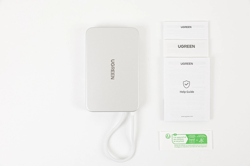 UGREEN 유그린 MagFlow Air PB570 10000mA 맥세이프 보조배터리 판매합니다. 이미지
