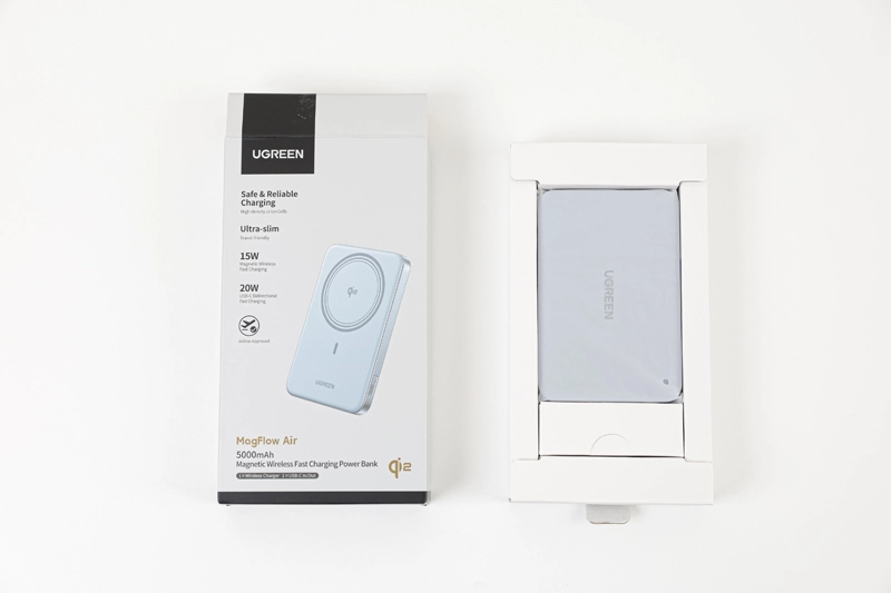 UGREEN 유그린 MagFlow Air PB580 5000mA 맥세이프 보조배터리 판매합니다. 이미지