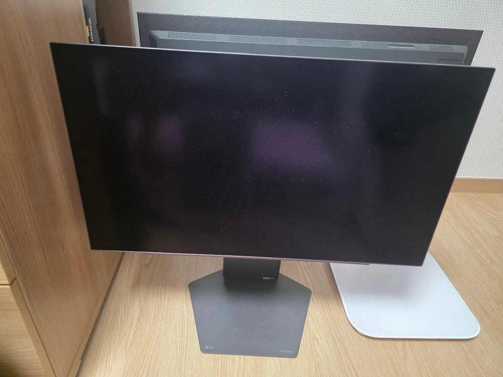 27gx700a 모니터 팝니다 - 안심되는 중고거래