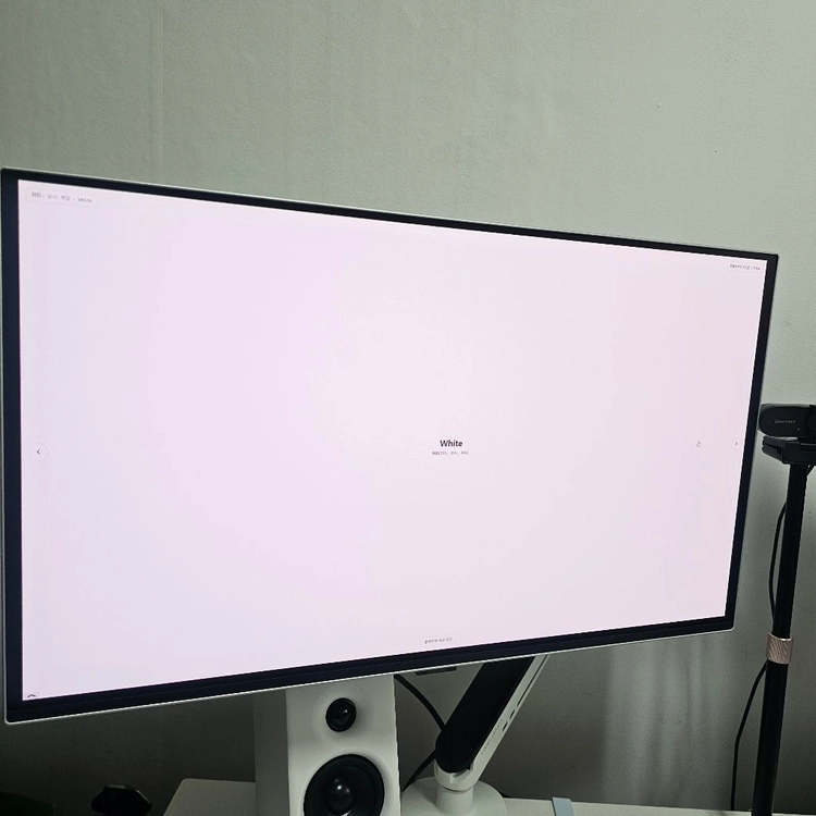 오디세이 G6 모니터(OLED/240hz) 이미지