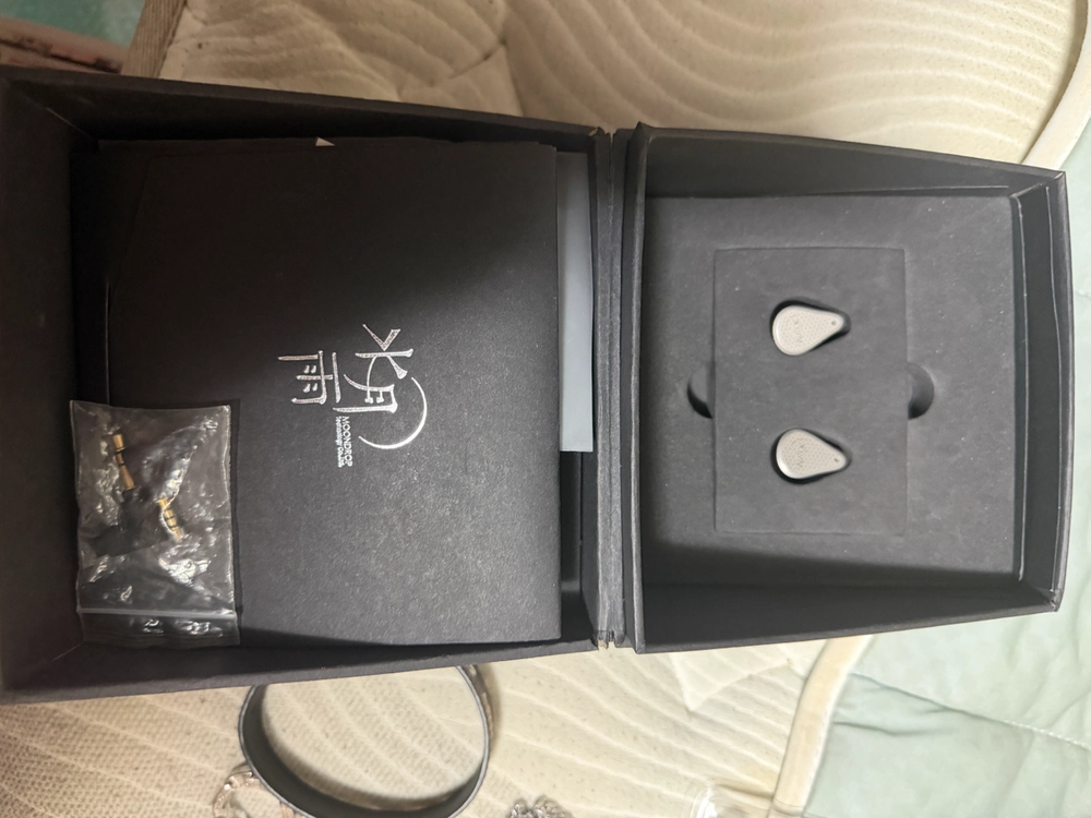 수월우 베리에이션 이어폰 이미지