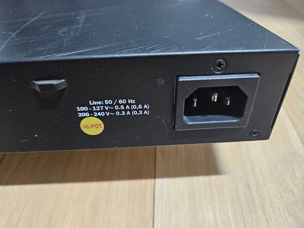 HPE Office Connect 1920S Switch JL381A 이미지