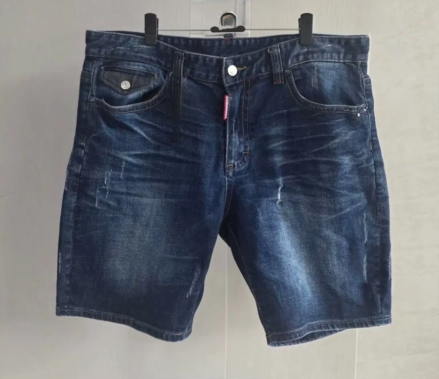 디스퀘어드2 워싱 데님 반바지 52 이미지