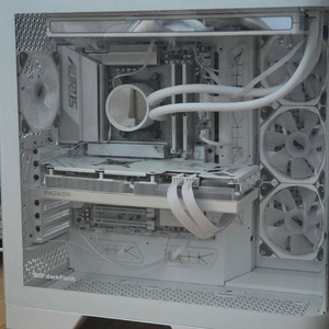 [완본체] 하이엔드 게이밍 화이트 PC 7950X3D 반본체도 가능 이미지