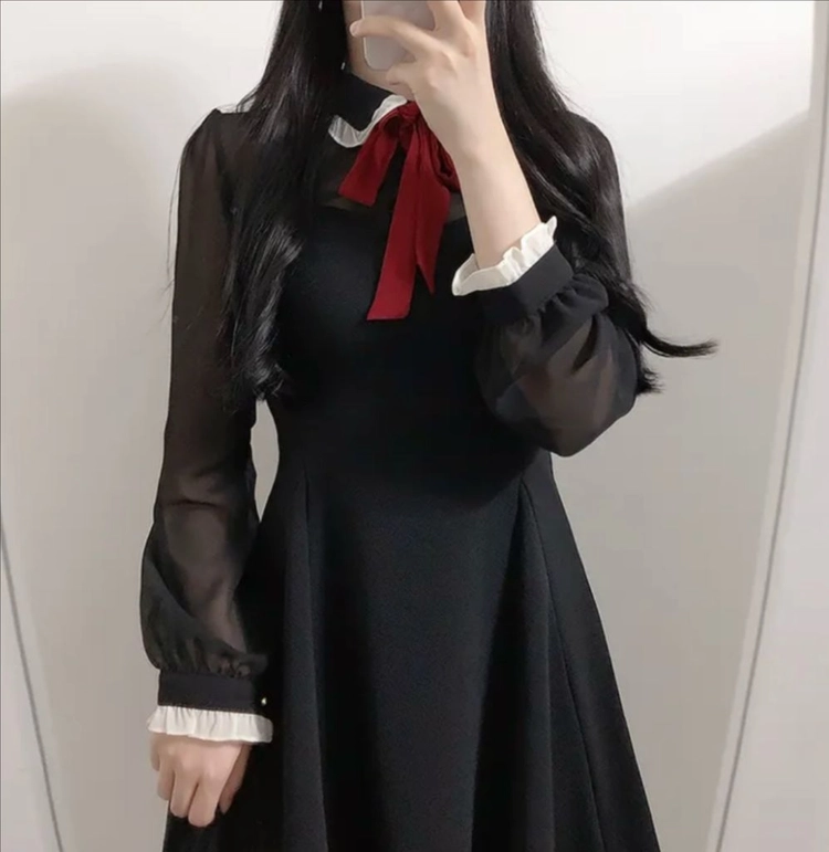 배색 리본 원피스 이미지