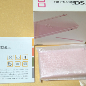 할인가능) 미사용 핑크 dslite ds라이트 새제품 닌텐도 / 게임보이 레트로랜드 이미지
