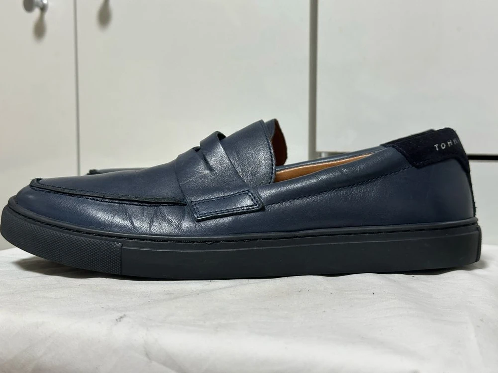 Tommy Hilfiger 포르투갈산 네이비 블루 페니 로퍼 캐주얼 가죽 구두 이미지