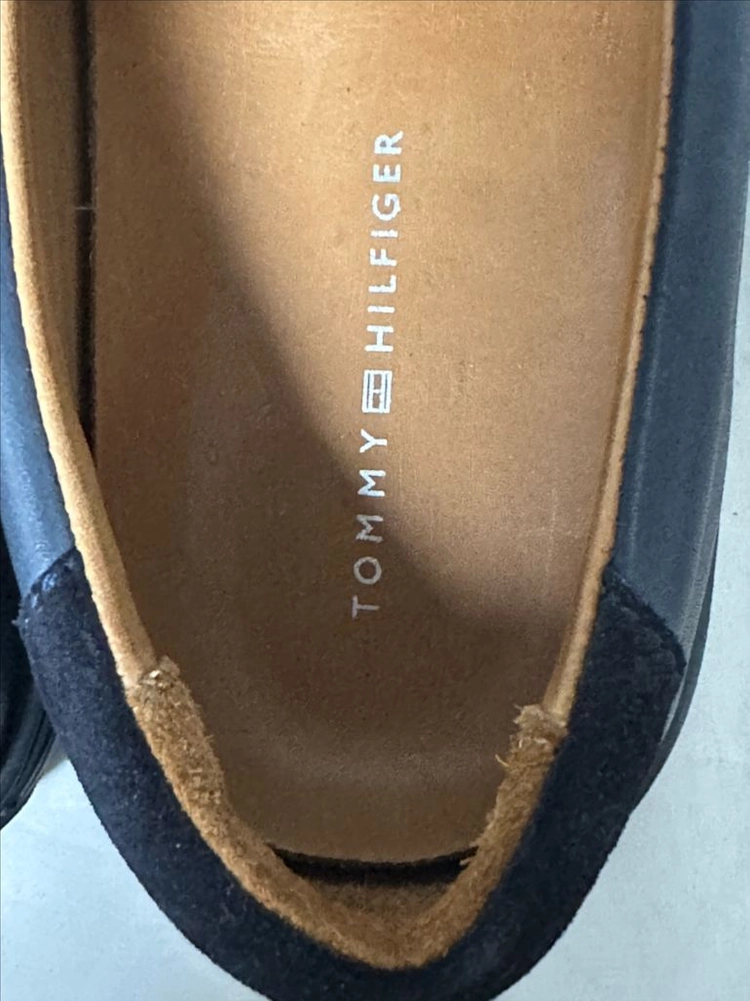 Tommy Hilfiger 포르투갈산 네이비 블루 페니 로퍼 캐주얼 가죽 구두 이미지