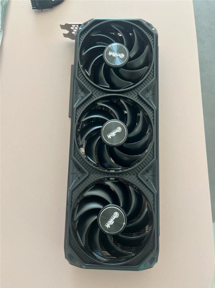 4080 super 블랙 스톰 - 안심되는 중고거래