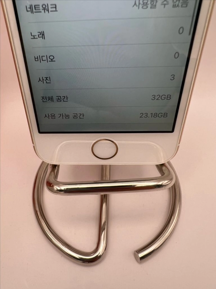 아이폰SE 32G 골드 S급!이체시10만 이미지