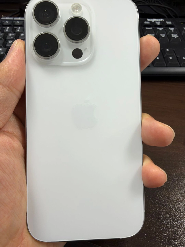 아이폰 16 Pro 512GB 실버 자급제 판매합니다 이미지