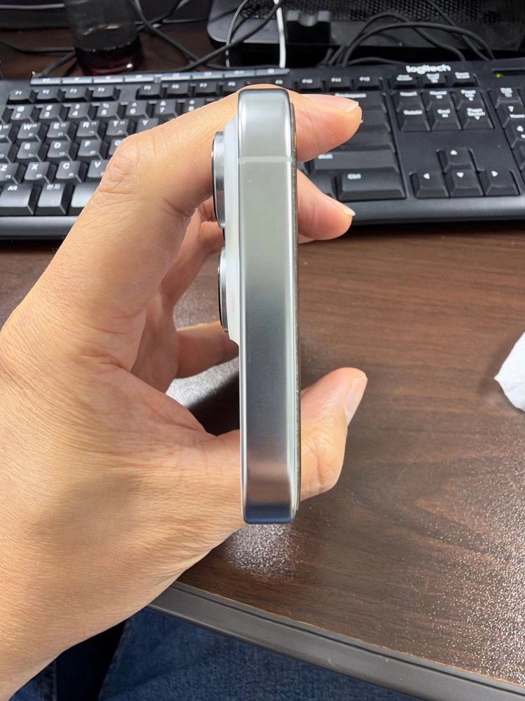 아이폰 16 Pro 512GB 실버 자급제 판매합니다 이미지