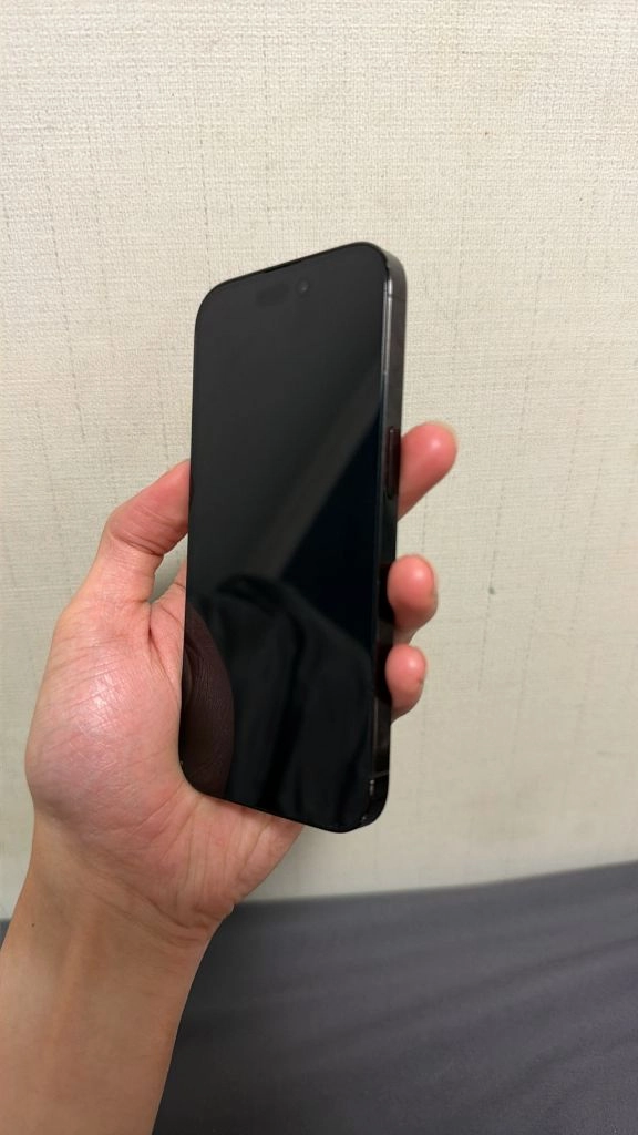 아이폰 14pro 256gb 블랙 구성품 일괄 보테가 케이스 이미지