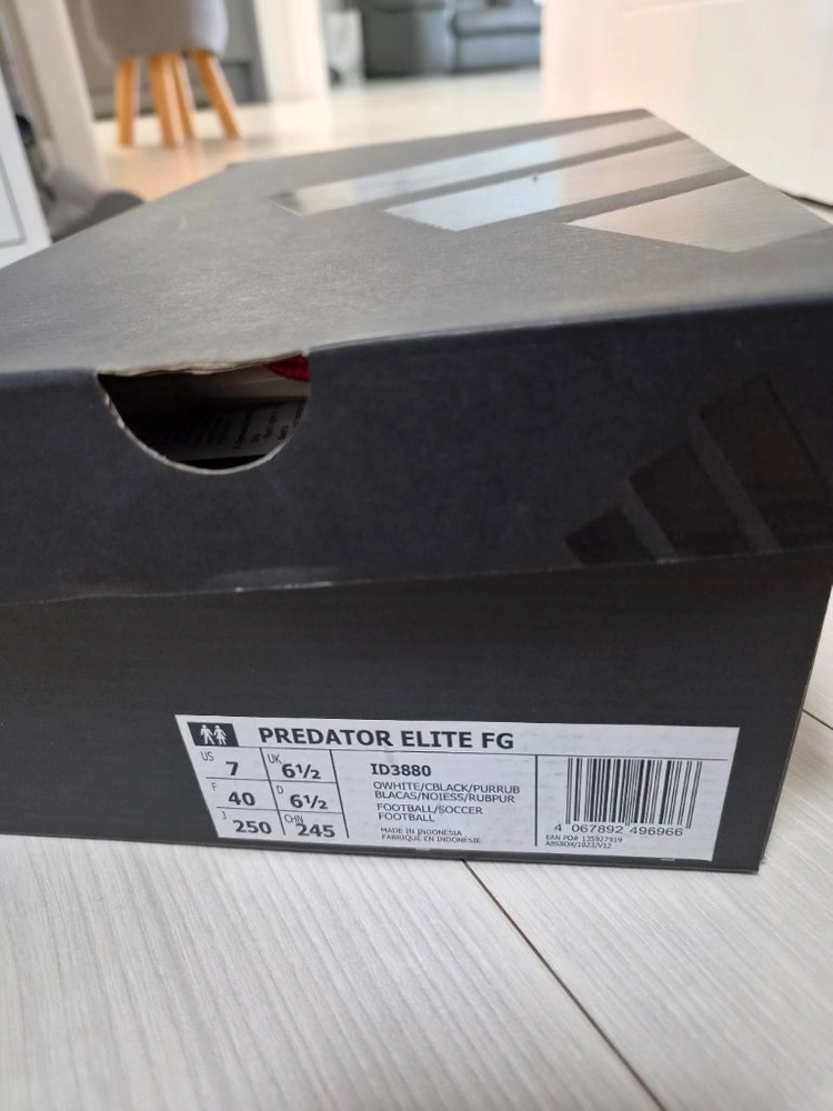 프레데터 엘리트 FG 250mm 이미지