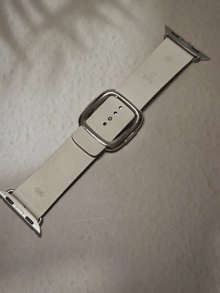 애플워치 정품 가죽 모던 버클 스트랩 41mm 초크 화이트 S 이미지