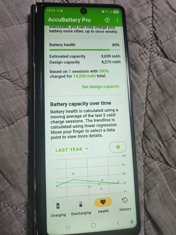 안 펼쳐지는 자급제 삼성 갤럭시 Z 폴드 3 256GB 이미지