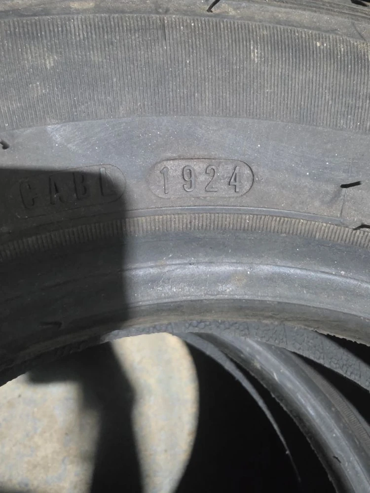155 r12 화물차 트럭 넥센 중고타이어 이미지