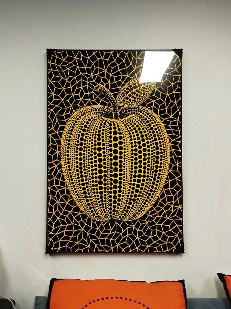 그림 액자 팝아트 인테리어소품 사과액자 가을 테마 팝아트 인테리어소품 사과 그림 액자 쿠사마야요이 거실인테리어 이미지
