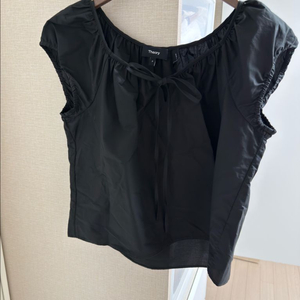 26 띠어리 반팔 블라우스 이미지