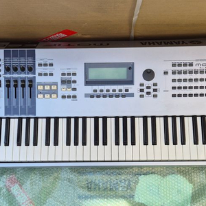 Yamaha Motif 야마하 모티프 ES8 팝니다 이미지