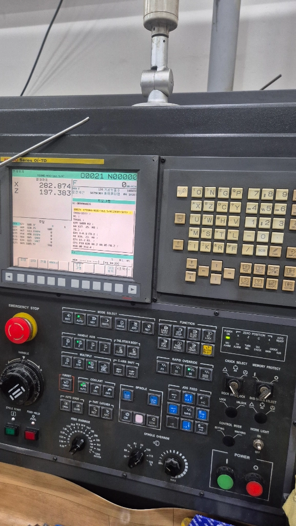 CNC 선반 이미지