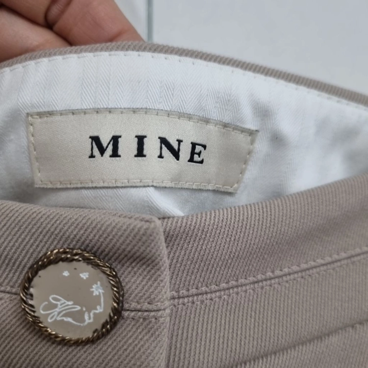 한섬MINE 마인 베이지 슬림핏 팬츠 64-94 / 고급소재 이미지