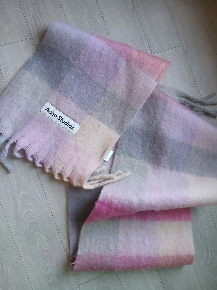 Acne Studios 아크네 체크 머플러 이미지