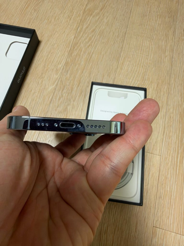 아이폰 13 프로 256gb 시에라블루 이미지