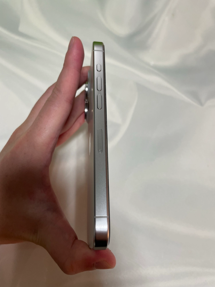 아이폰15프로 128gb 실버 자급제 이미지