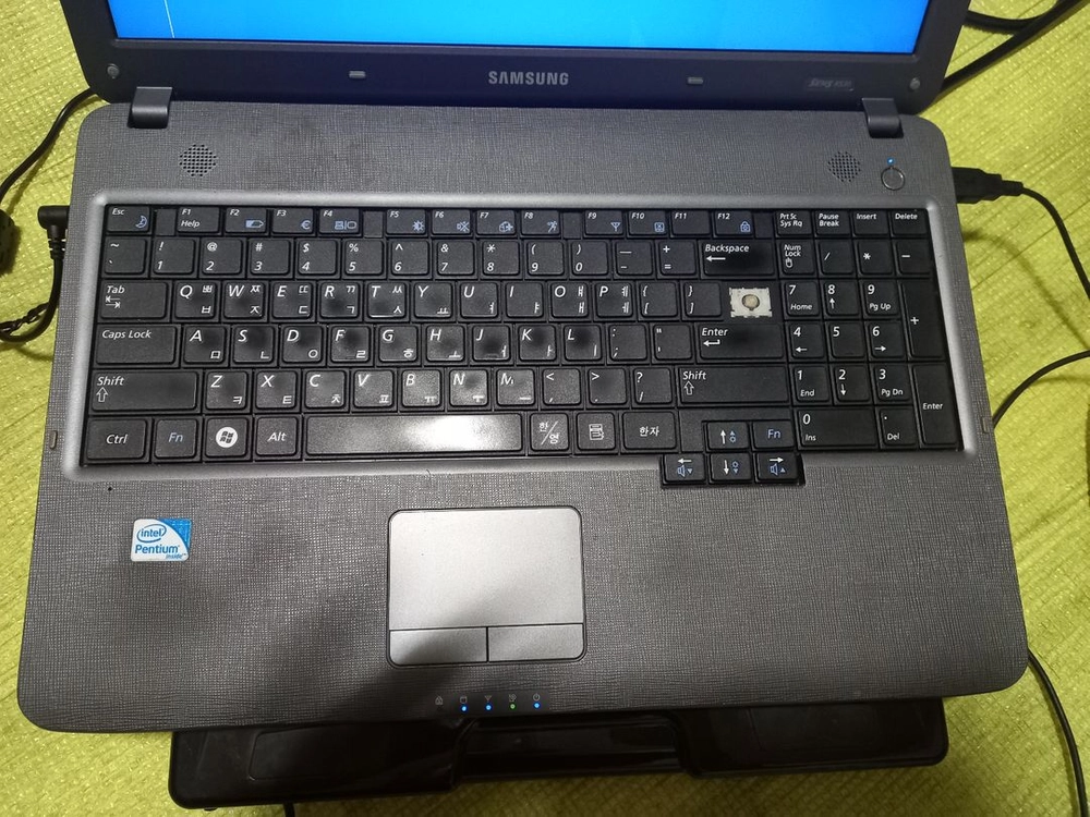 중고 골동품 삼성 노트북 sens r530 39990원 이미지