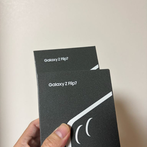 갤럭시Z플립7 256G 미개봉자급제(케이스,유리) 이미지