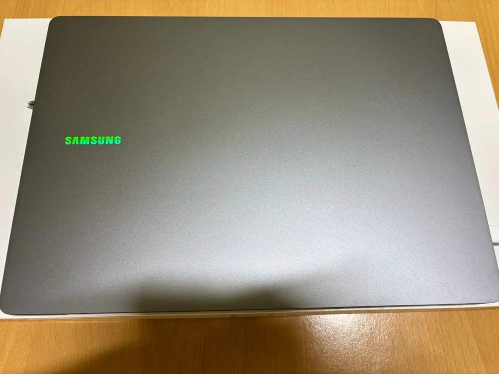 삼성 갤럭시북5 프로 NT940XHA-K51AG 풀박스 상태최상 판매합니다 이미지