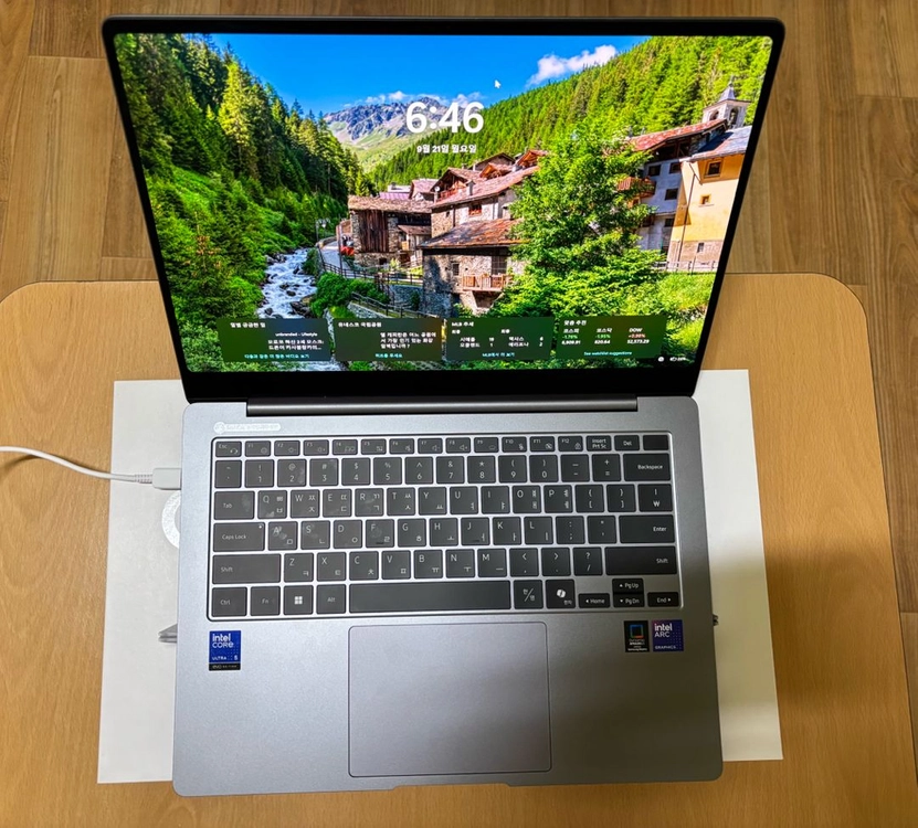삼성 갤럭시북5 프로 NT940XHA-K51AG 풀박스 상태최상 판매합니다 이미지