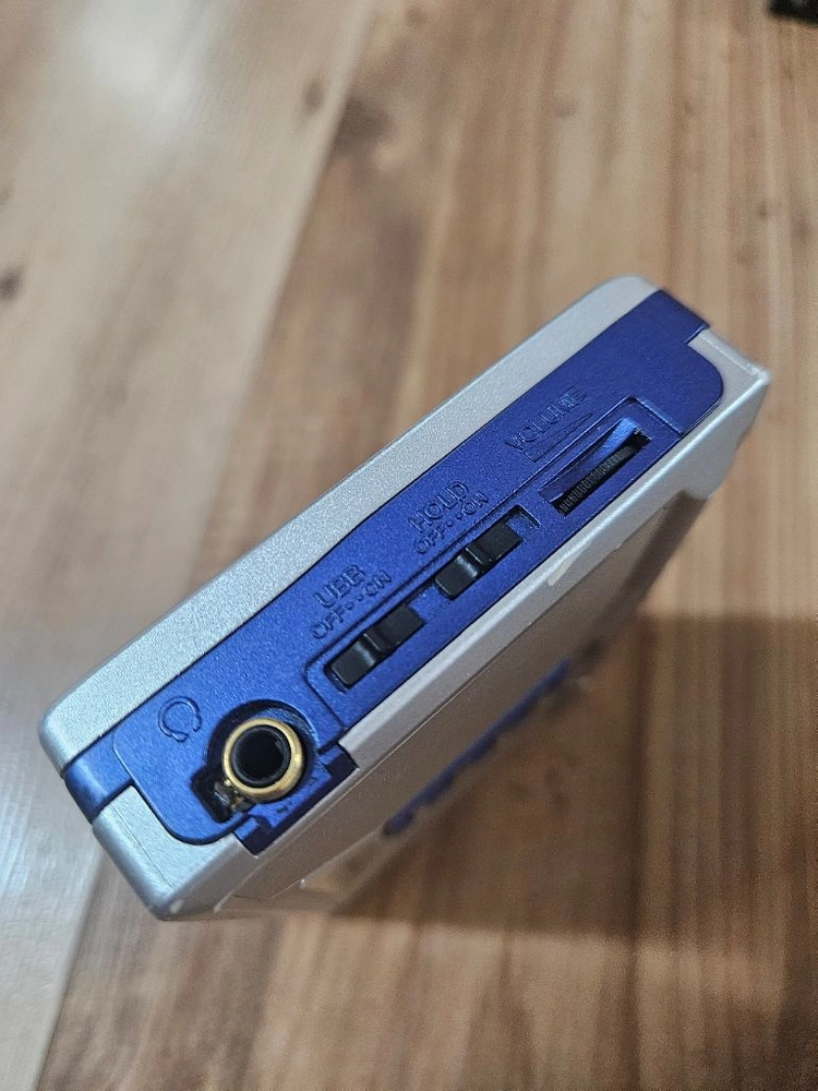엘지 워크맨 AHA-PS2 팝니다 이미지