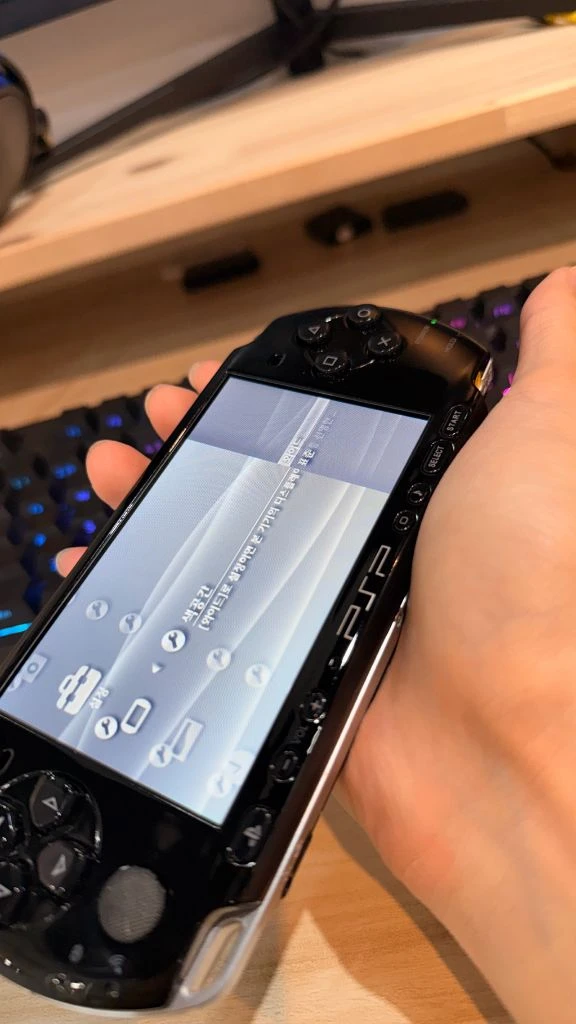 PSP3000 128GB C타입 IPS 피아노블랙 이미지