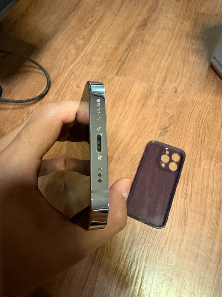 아이폰14프로 256GB 실버 이미지