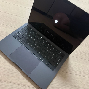 맥북프로14인치 M3 pro 18gb 512gb 이미지