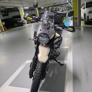 히말라얀450 2025년식 9825km 이미지