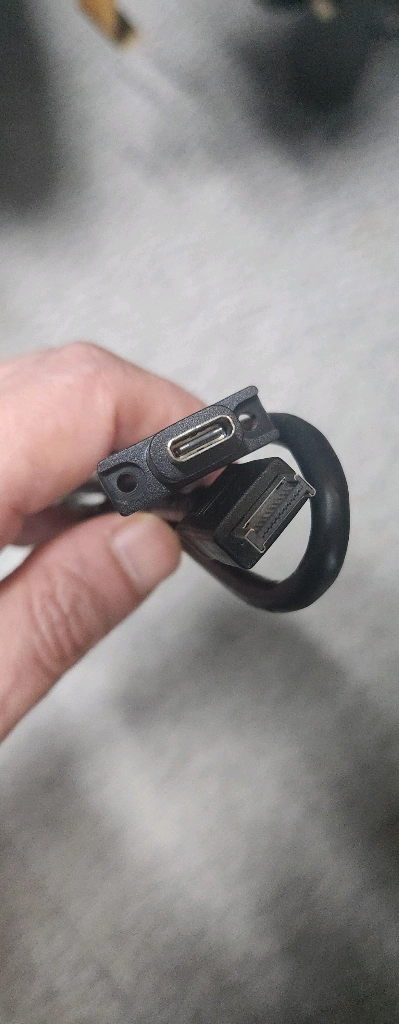 프랙틸디자인 USB-C 케이블 10Gbps Model D 이미지